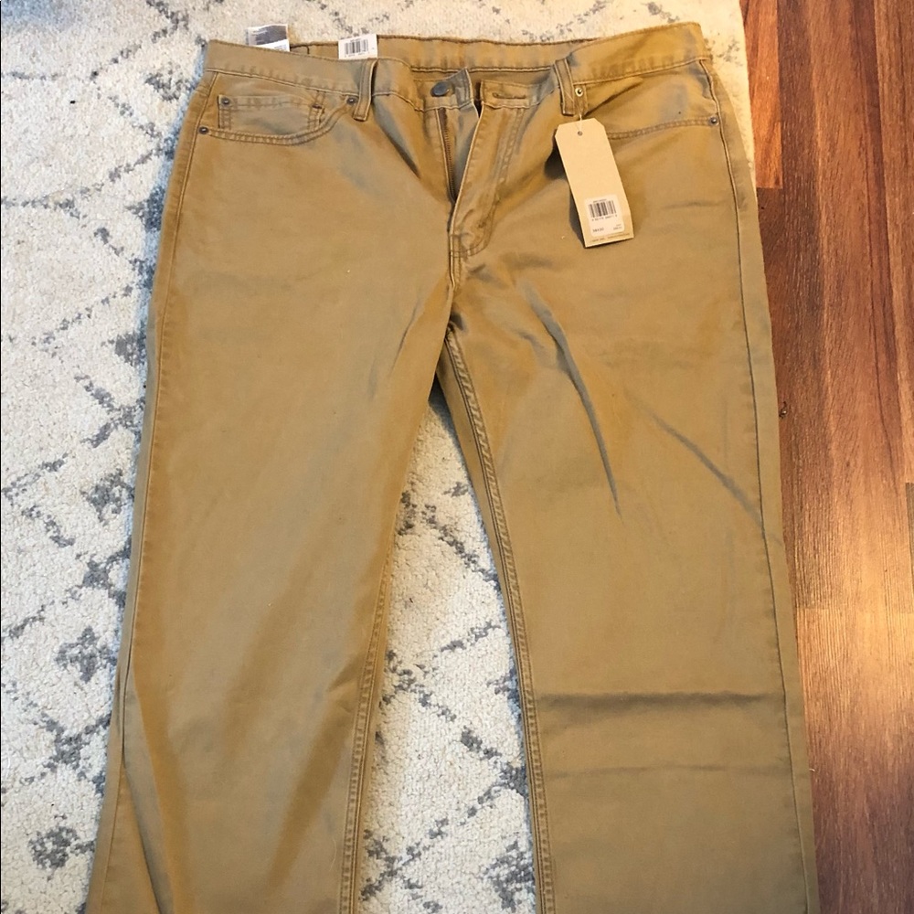 Levi’s pants NWT 514 straight fit